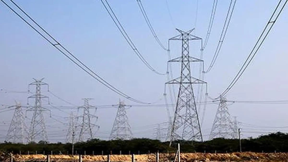 Sterlite Grid 32 Achieves Financial Milestone with ₹2,450 Crore Refinancing for Green Energy Project